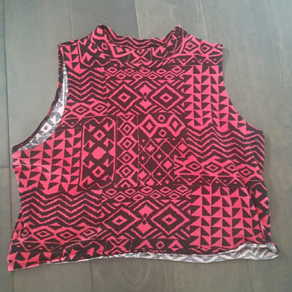 Pink&Black Crop Top